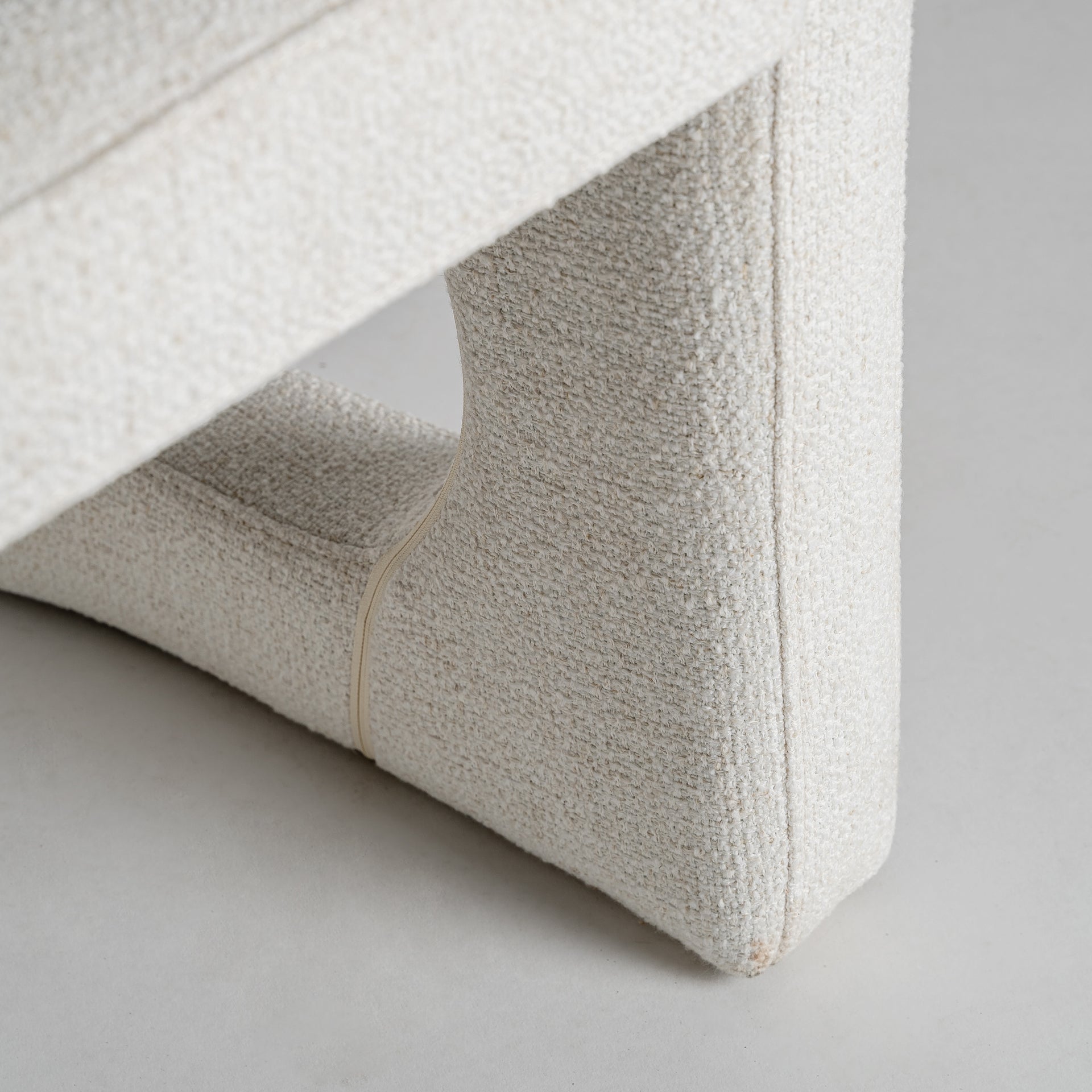 BILAIS ARMCHAIR